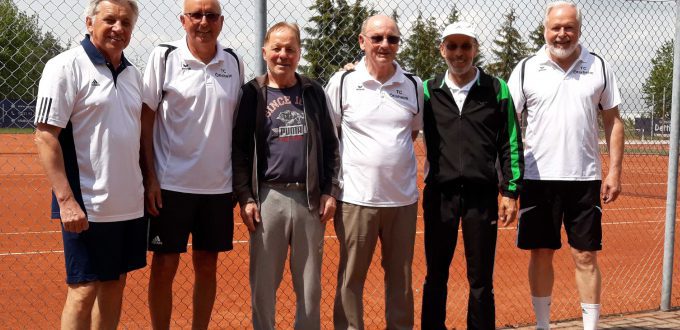Herren 60: von li. Josef Polzer, Heinz Kuhn, Jürgen Gulden, Bernd Knapper, Hans Freiberger, Klaus Wagner
